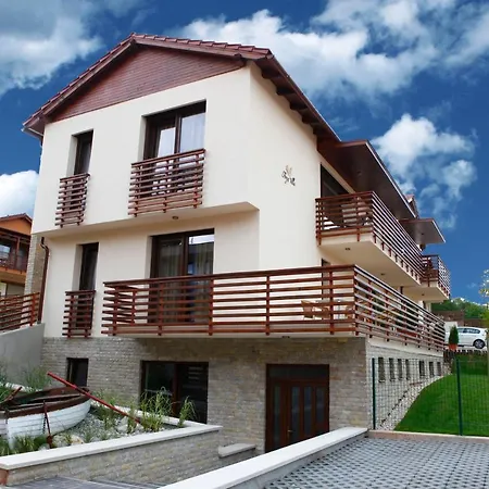 Fürjes Apartmanhotel