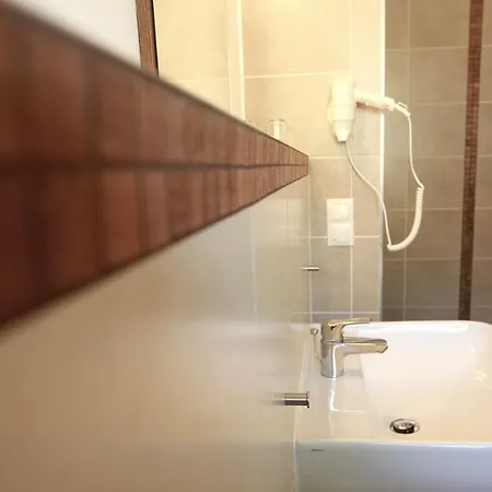 Fuerjes Apartmanhaz Appart hôtel