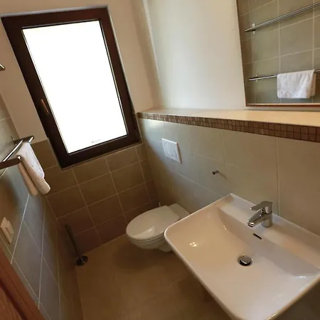 Fuerjes Apartmanhaz Балатонфюред