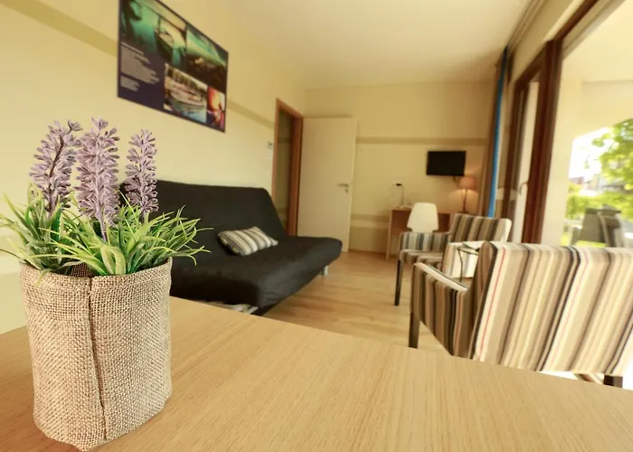 Fuerjes Apartmanhaz Appart hôtel 4*